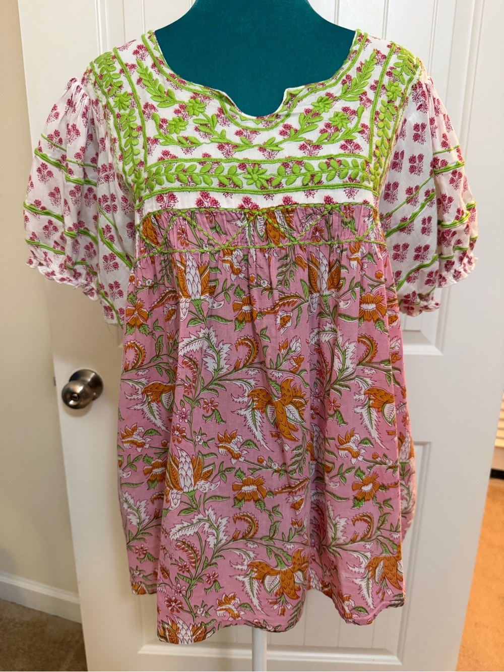Sister Mary Pink & Green Floral Embroidery Smocked Boho Peasant Top Sz XL